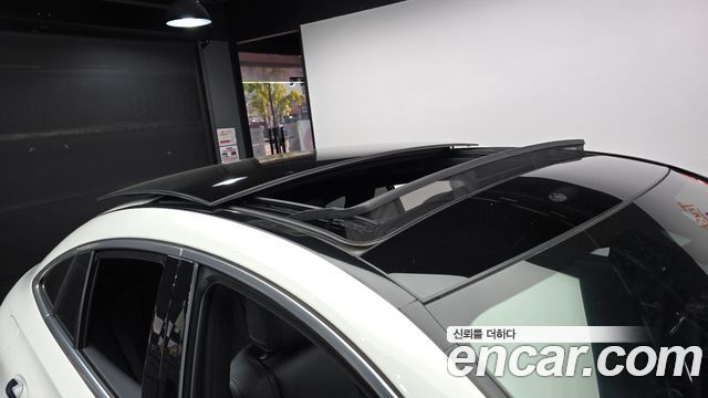 Mercedes-Benz GLE-Class 2022 — photo 20