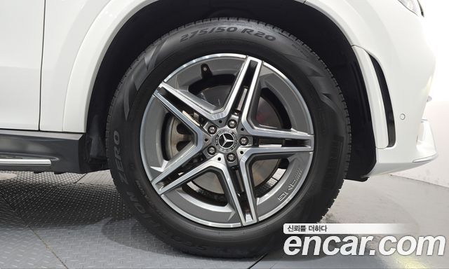 Mercedes-Benz GLE-Class 2022 — photo 7