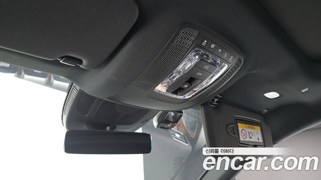 Mercedes-Benz GLE-Class 2022 — photo 27