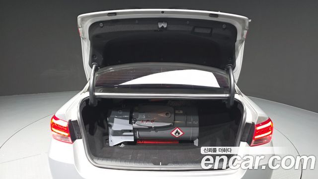 Kia K5 2016 — photo 20