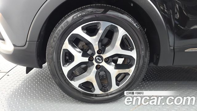 Renault Korea QM3 2018 — photo 5