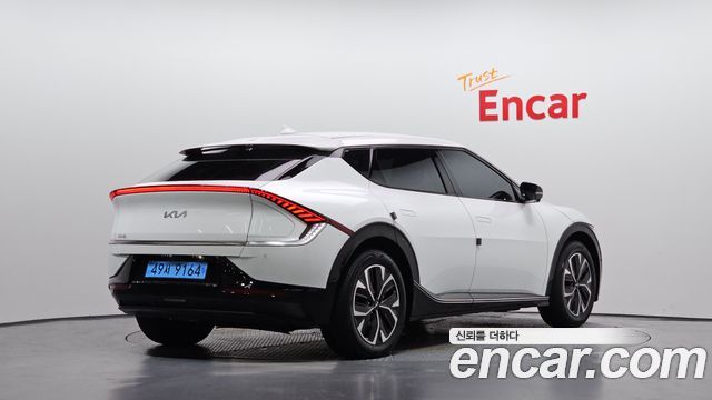 Kia EV6 2022 — photo 2
