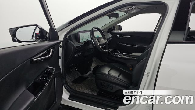 Kia EV6 2022 — photo 13