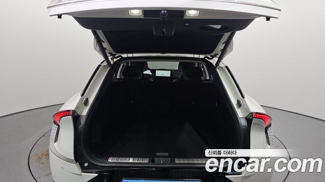 Kia EV6 2022 — photo 21