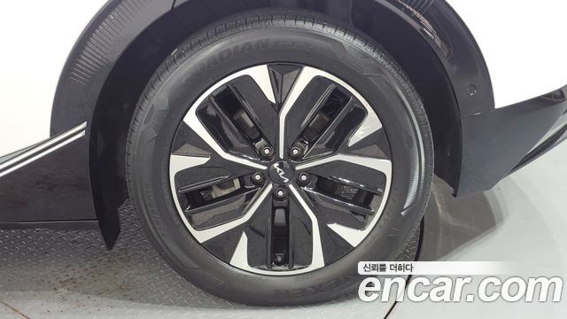 Kia EV6 2022 — photo 7