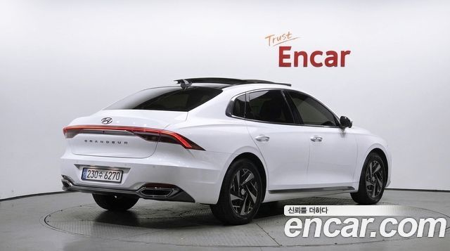 Hyundai Grandeur 2023 — photo 2