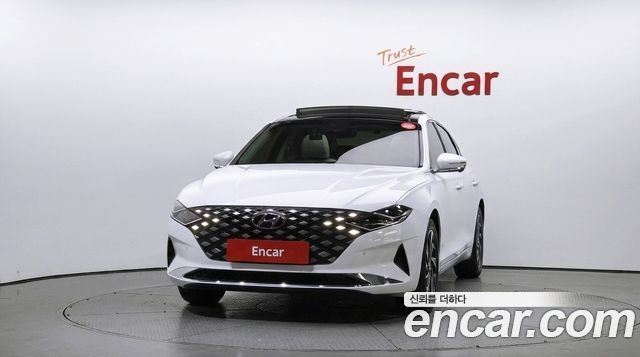 Hyundai Grandeur 2023 — photo 3