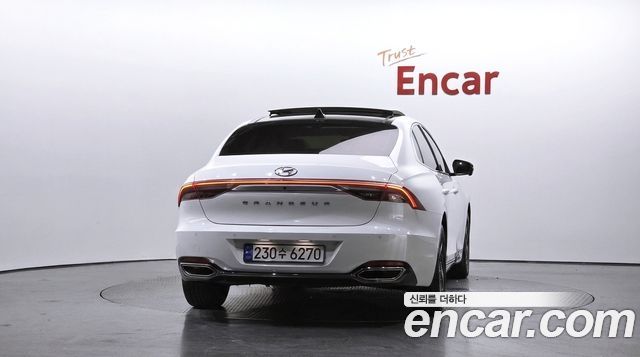 Hyundai Grandeur 2023 — photo 4
