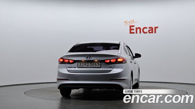 Hyundai AVANTE 2016 — photo 4