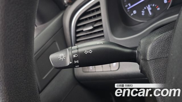 Hyundai AVANTE 2016 — photo 28