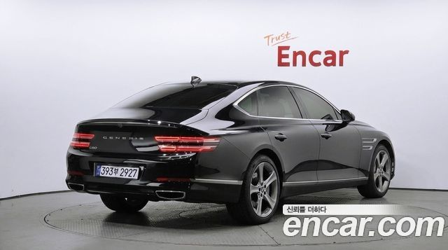 Genesis G80 2023 — photo 2