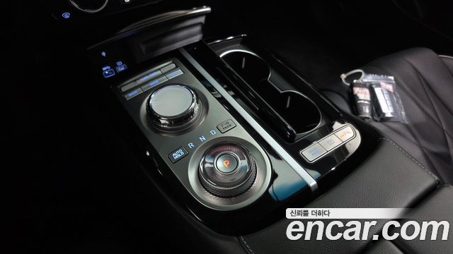Genesis G80 2023 — photo 12
