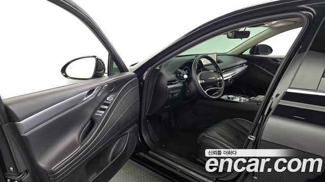 Genesis G80 2023 — photo 13