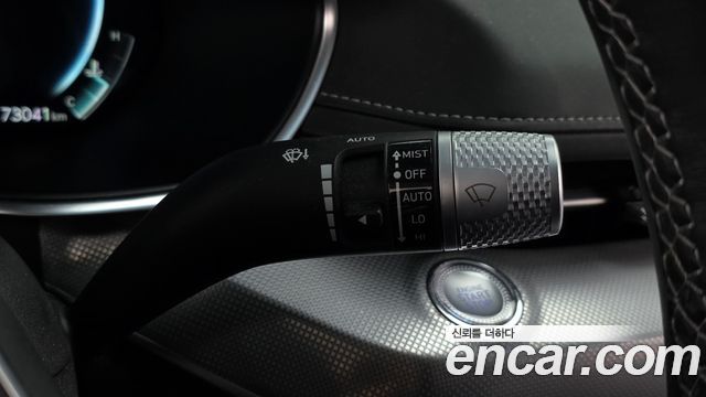 Genesis G80 2023 — photo 28