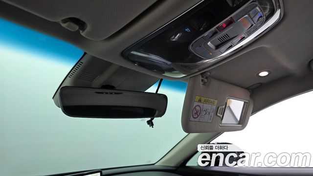 Genesis G80 2023 — photo 31