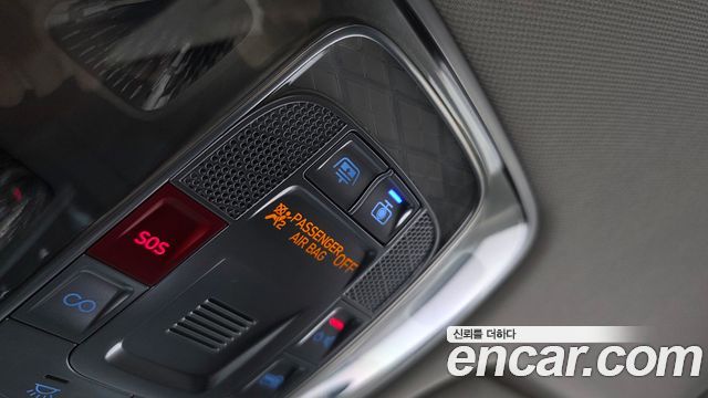 Genesis G80 2023 — photo 32