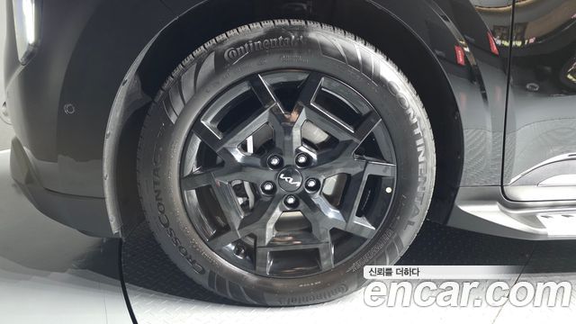 Kia Canival 2025 — photo 5