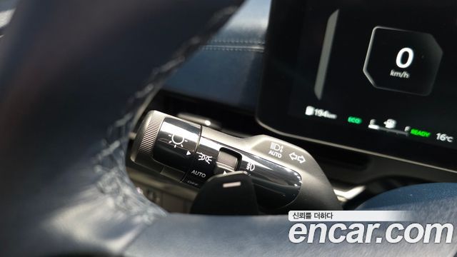 Kia Canival 2025 — photo 29