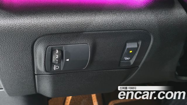 Renault Korea SM6 2017 — photo 19