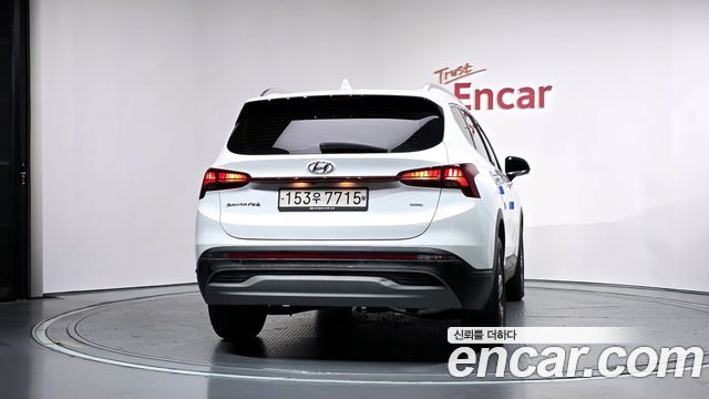 Hyundai Santafe 2021 — photo 4