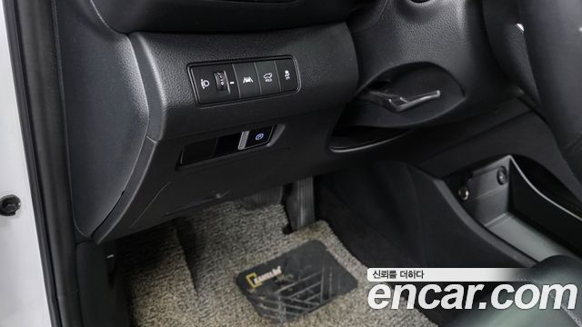 Hyundai Santafe 2021 — photo 24