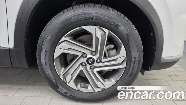 Hyundai Santafe 2021 — photo 7