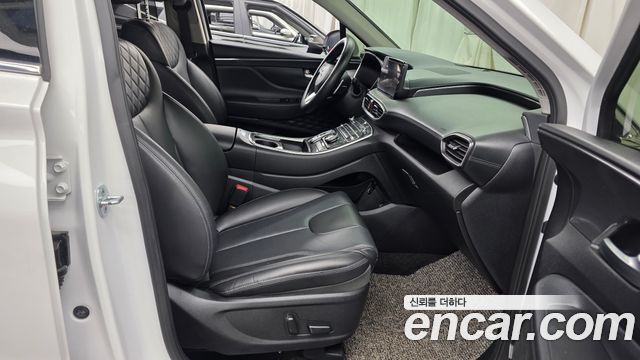 Hyundai Santafe 2021 — photo 16