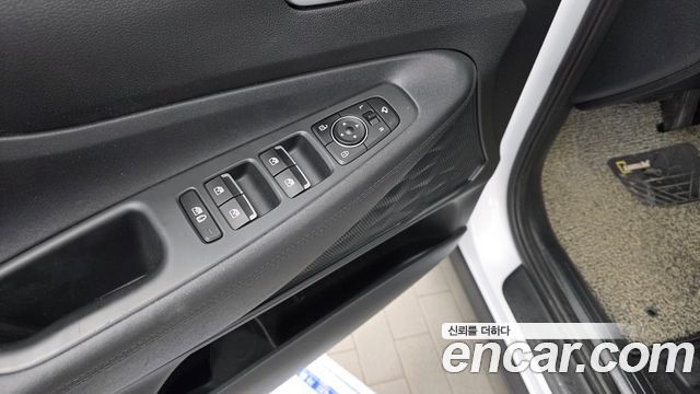 Hyundai Santafe 2021 — photo 28