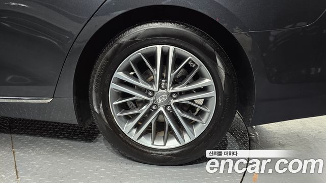 Hyundai Grandeur 2019 — photo 7