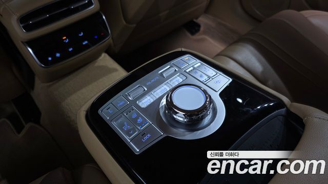 Genesis G80 2025 — photo 33