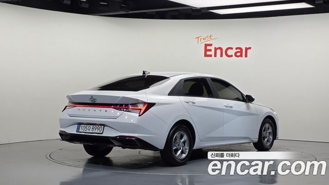 Hyundai AVANTE 2021 — photo 2