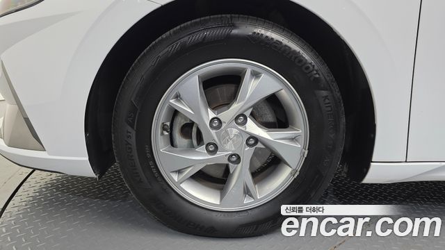 Hyundai AVANTE 2021 — photo 5