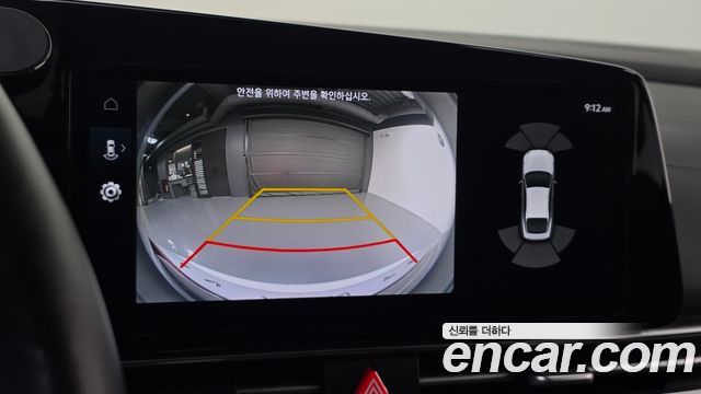 Hyundai AVANTE 2021 — photo 21