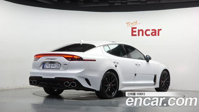Kia Stinger 2019 — photo 2