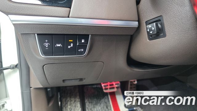 Kia Stinger 2019 — photo 28