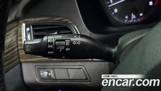 Hyundai Sonata 2015 — photo 28