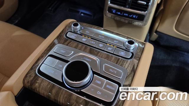 Kia K9 2021 — photo 32