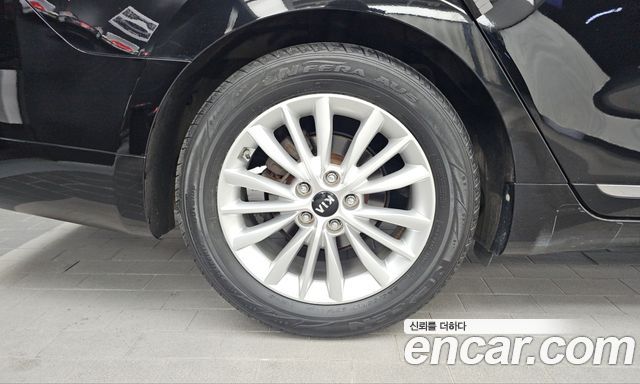 Kia K7 2020 — photo 5