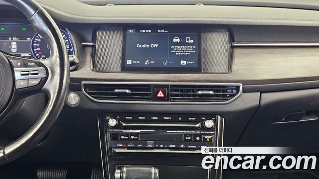 Kia K7 2020 — photo 23