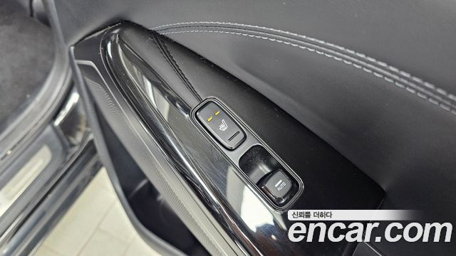 Kia K7 2020 — photo 30