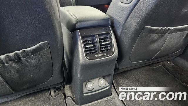 Kia K7 2020 — photo 31