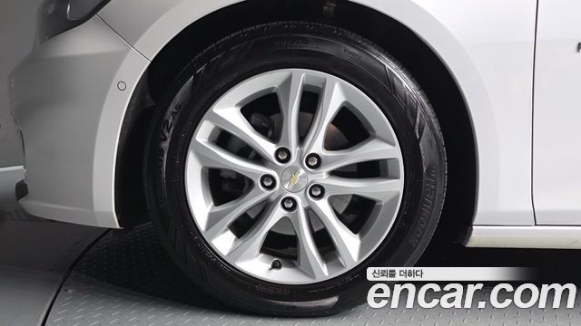 Chevrolet Korea Malibu 2017 — photo 5