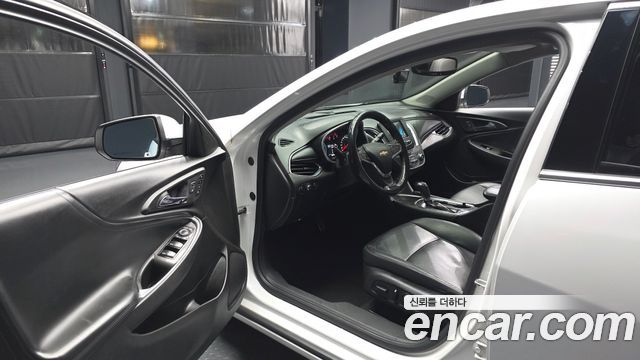 Chevrolet Korea Malibu 2017 — photo 13