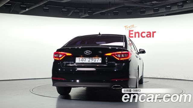 Hyundai Sonata 2015 — photo 4