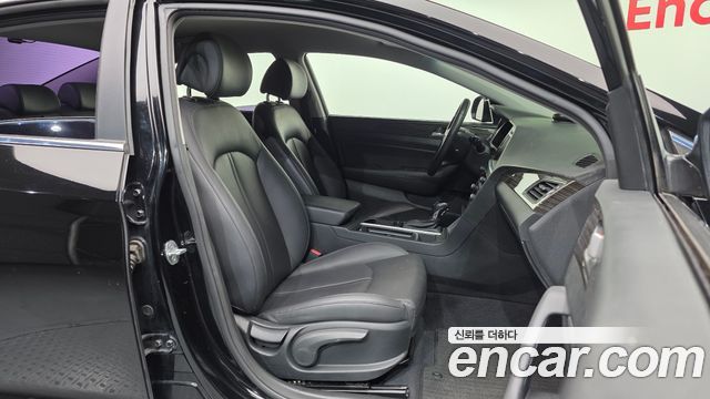 Hyundai Sonata 2015 — photo 11