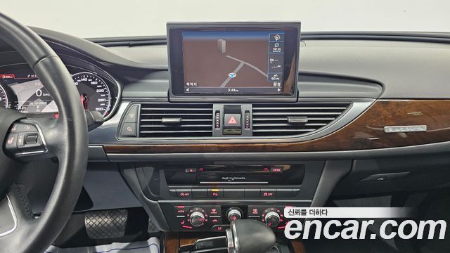 Audi A6 2014 — photo 16