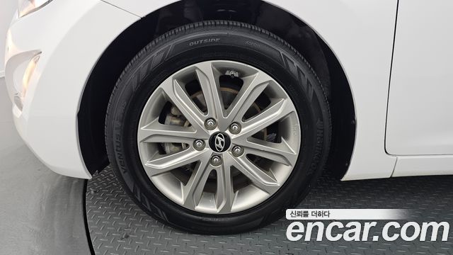 Hyundai AVANTE 2016 — photo 5