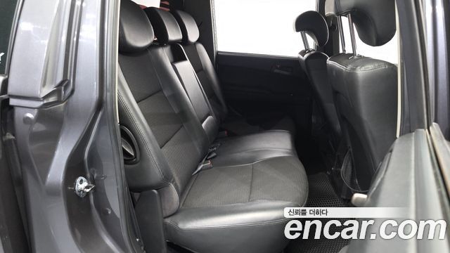 KG Mobility KORANDO 2013 — photo 12