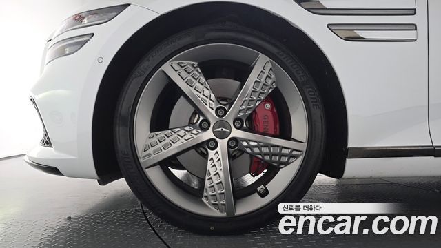 Genesis G80 2023 — photo 5