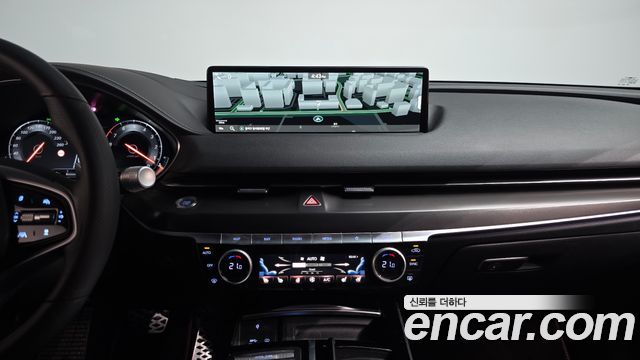 Genesis G80 2023 — photo 20